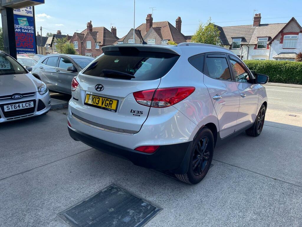 Hyundai Ix35 1.7 Crdi Premium Euro 5 Ss Silver #2