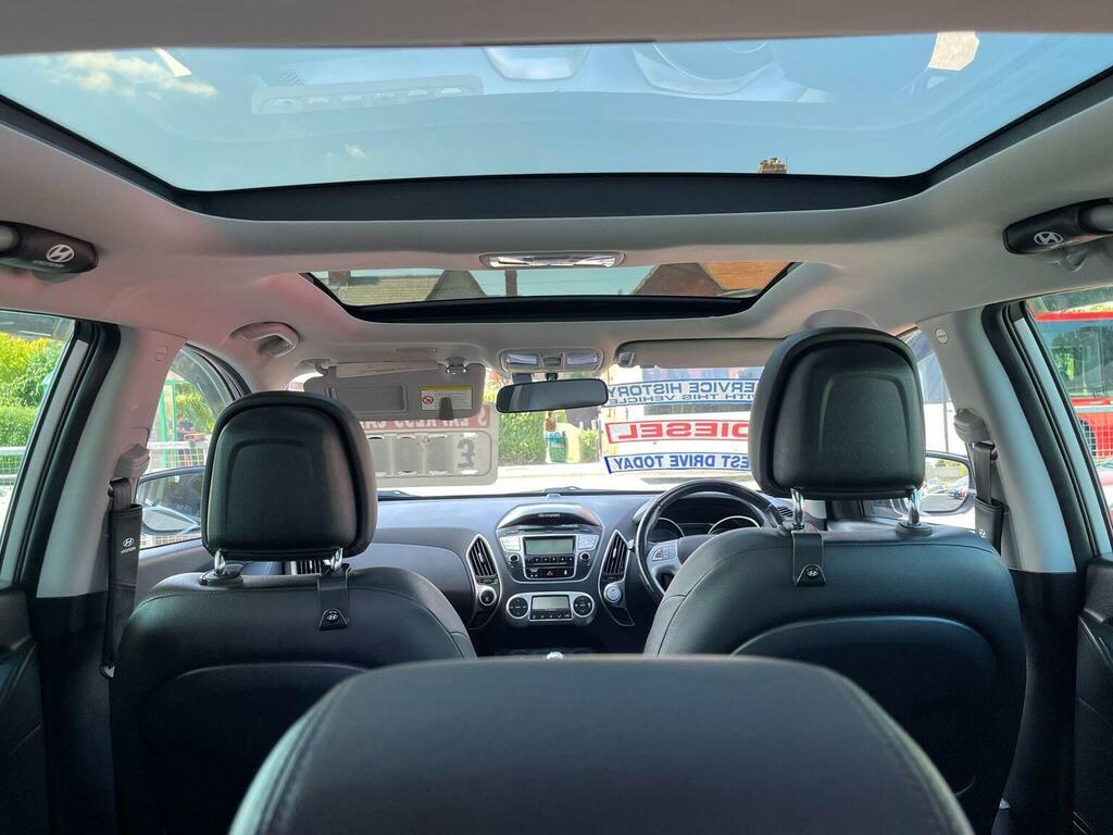 Hyundai Ix35 2L Premium White #10
