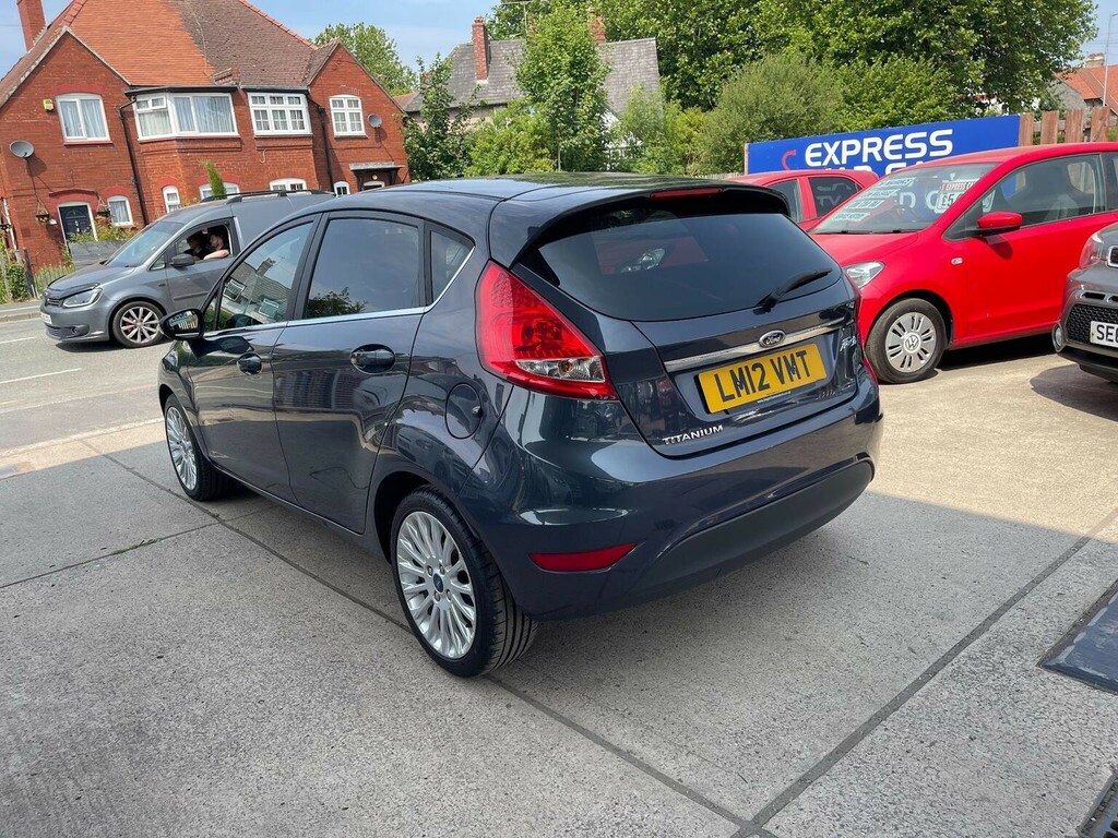 Ford Fiesta Hatchback 1.4 Titanium 201212 Grey #5