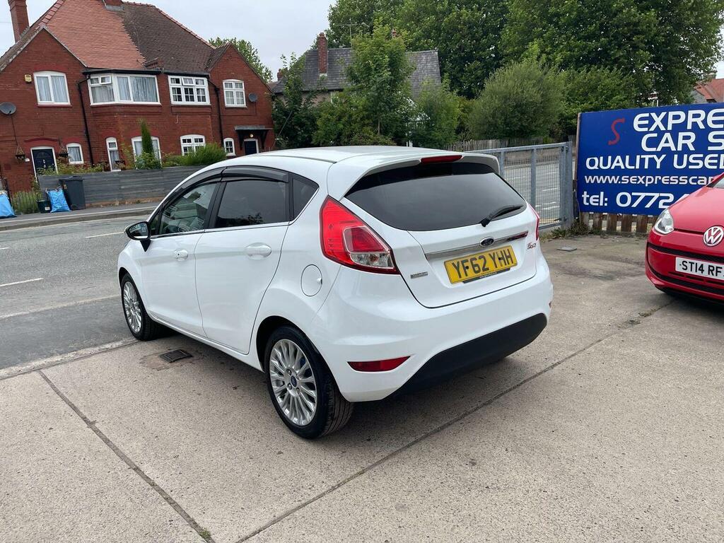 Ford Fiesta Hatchback 1.0T Ecoboost Titanium Euro 5 Ss White #5