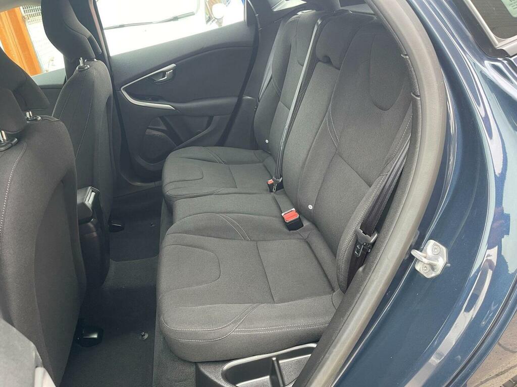 Volvo V40 1.6L Es Nav Red #20