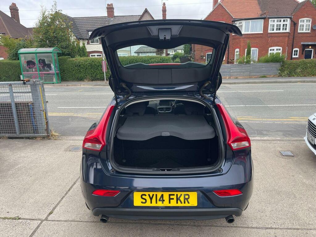 Volvo V40 1.6L Es Nav Red #14
