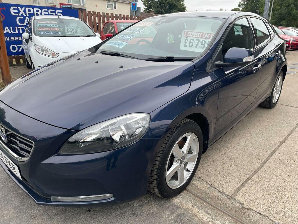 Volvo V40 1.6L Es Nav Red #17
