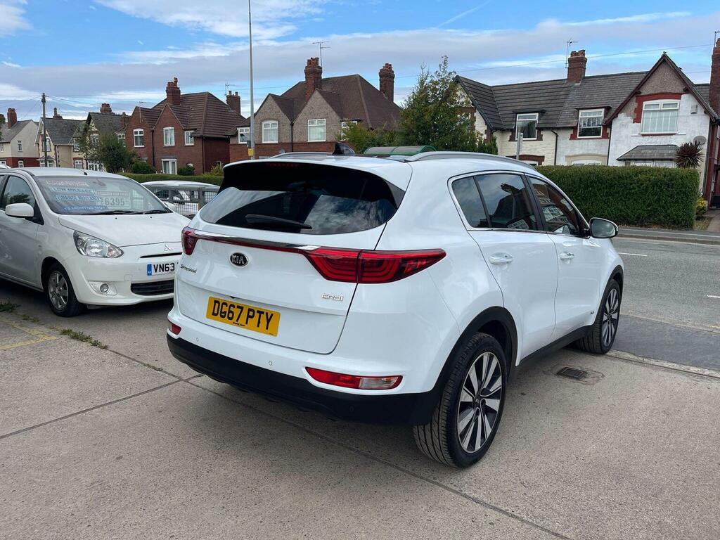Kia Sportage 2.0 Crdi Kx-3 Awd Euro 6 White #2