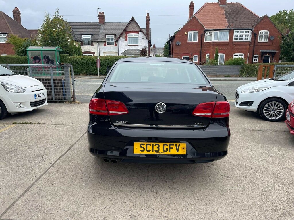 Volkswagen Passat 1.6 Tdi Bluemotion Tech R-line Blue #8