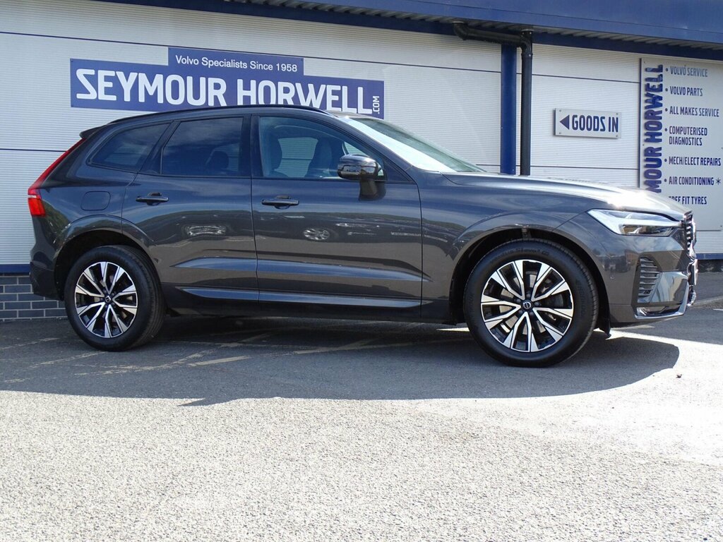 Volvo XC60 2.0 B5 Mhev Plus Awd Euro 6 Ss KR23ZNA #3