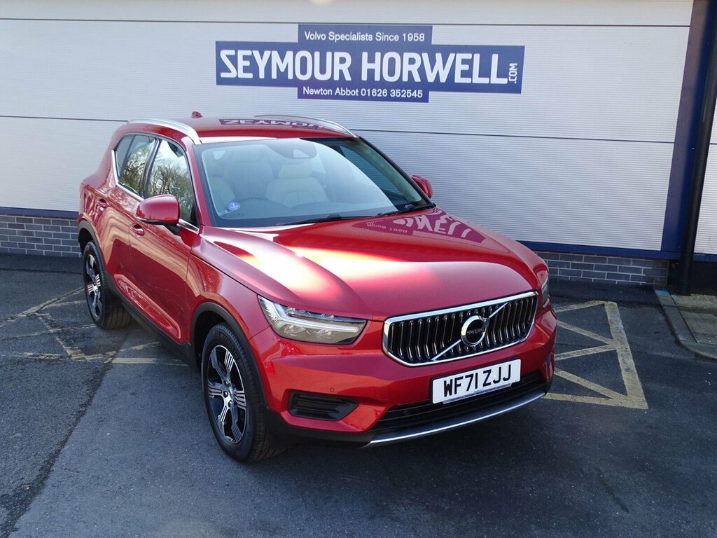 Volvo XC40 2.0 B4 Mhev Inscription Dct Euro 6 Ss Red #2