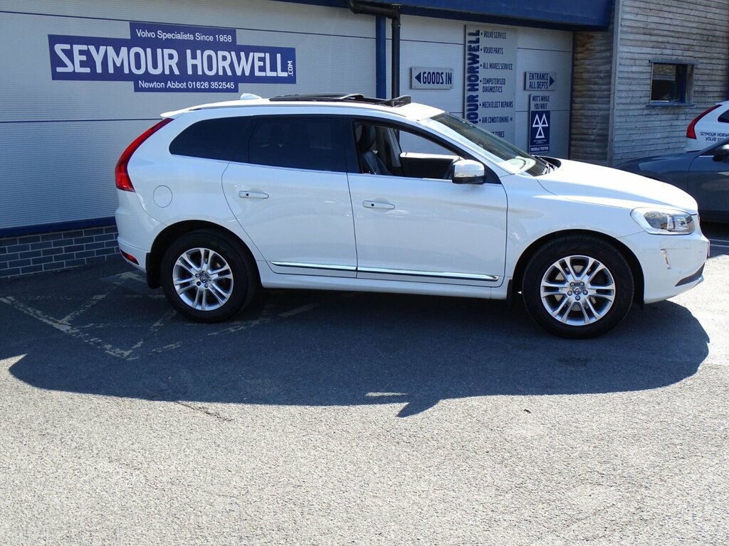 Volvo XC60 2.0 D4 Se Lux Nav Euro 6 Ss White #4