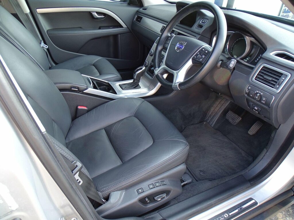 Volvo XC70 2.4 D5 Se Lux Estate Geartronic Awd Eur Black #23