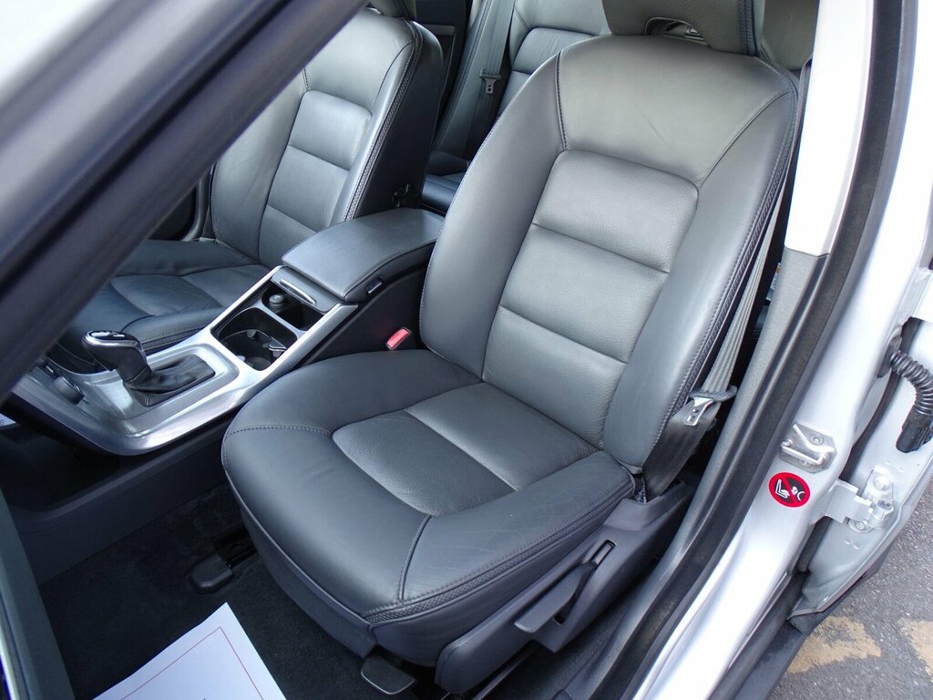 Volvo XC70 2.4 D5 Se Lux Estate Geartronic Awd Eur Black #29