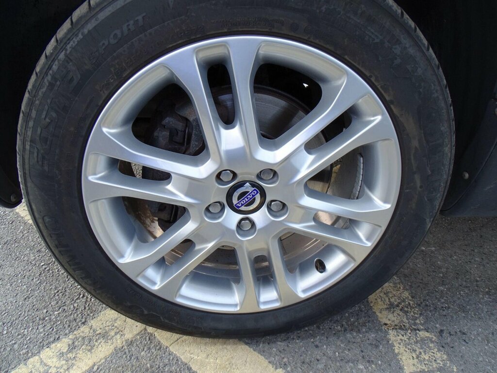 Volvo XC70 2.4 D5 Se Lux Estate Geartronic Awd Eur Black #46