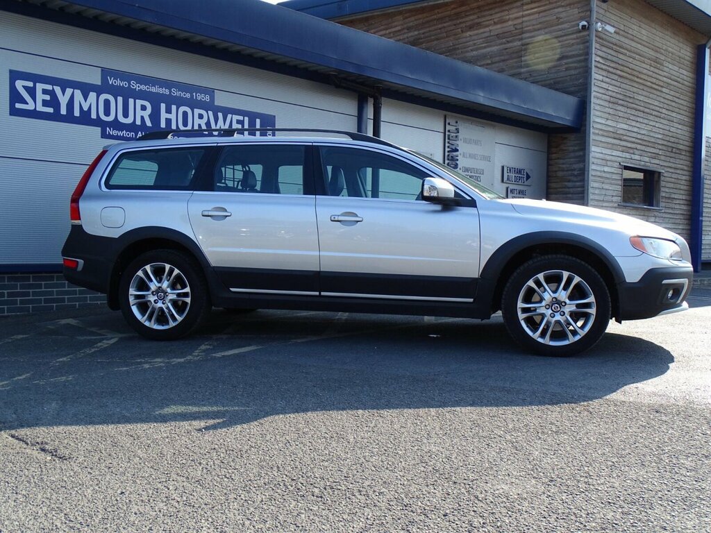 Volvo XC70 2.4 D5 Se Lux Geartronic Awd Euro 5 Silver #5