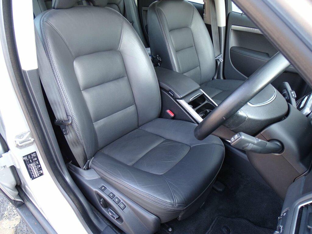 Volvo XC70 2.4 D5 Se Lux Estate Geartronic Awd Eur Black #22
