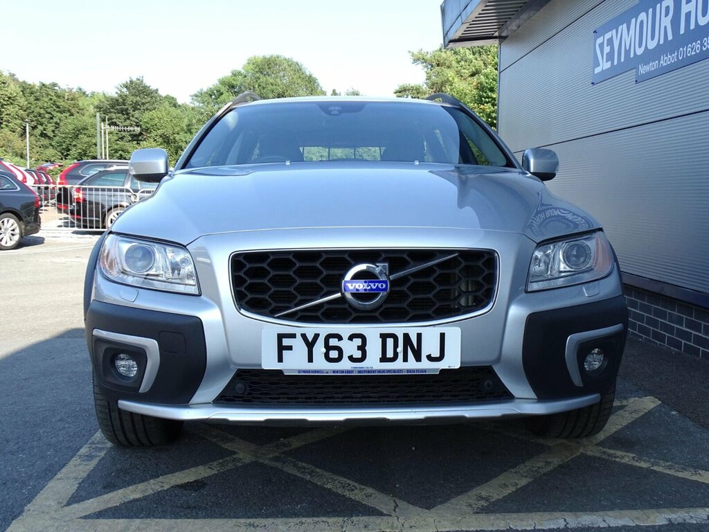 Volvo XC70 2.4 D5 Se Lux Estate Geartronic Awd Eur Black #7