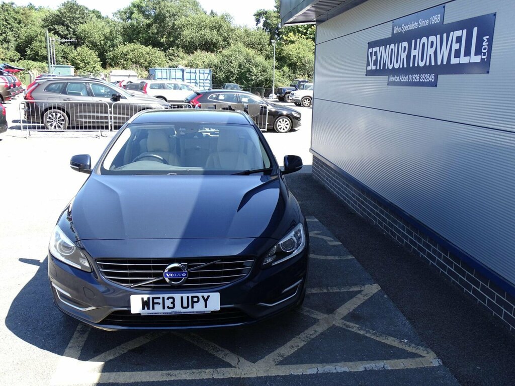 Volvo V60 2.4 D5 Se Blue #7