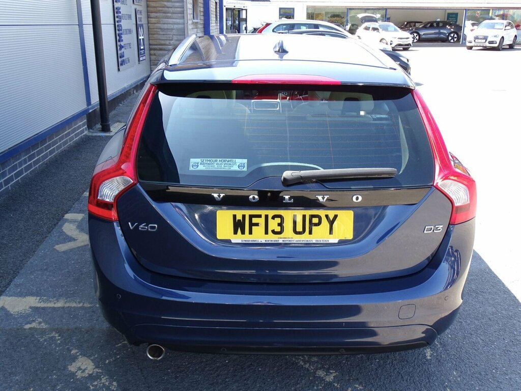 Volvo V60 2.4 D5 Se Blue #13