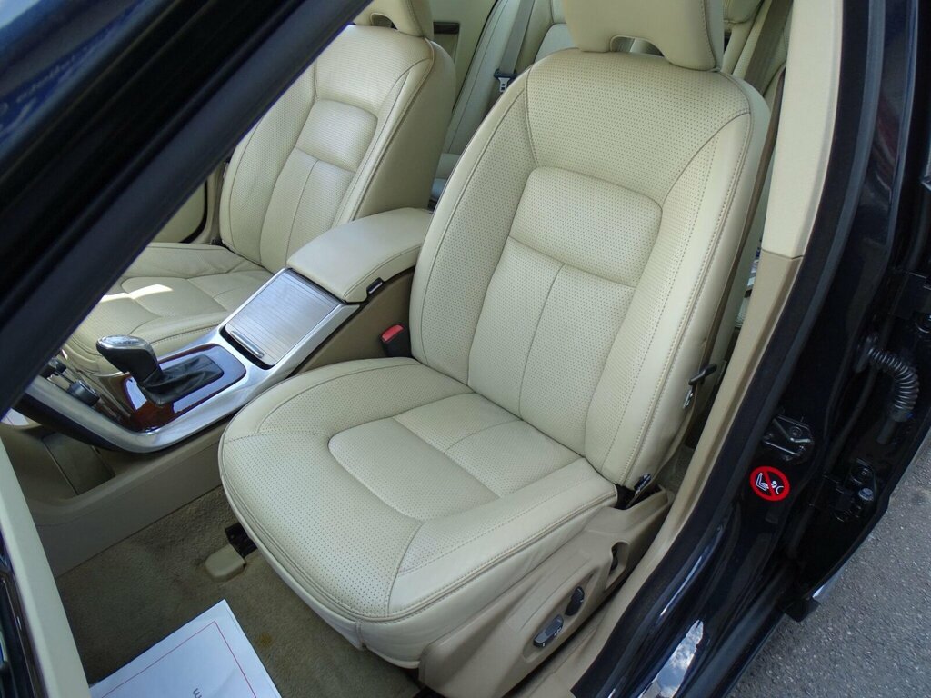 Volvo S80 2.4 D5 Executive 4-Door Saloon Blue #25