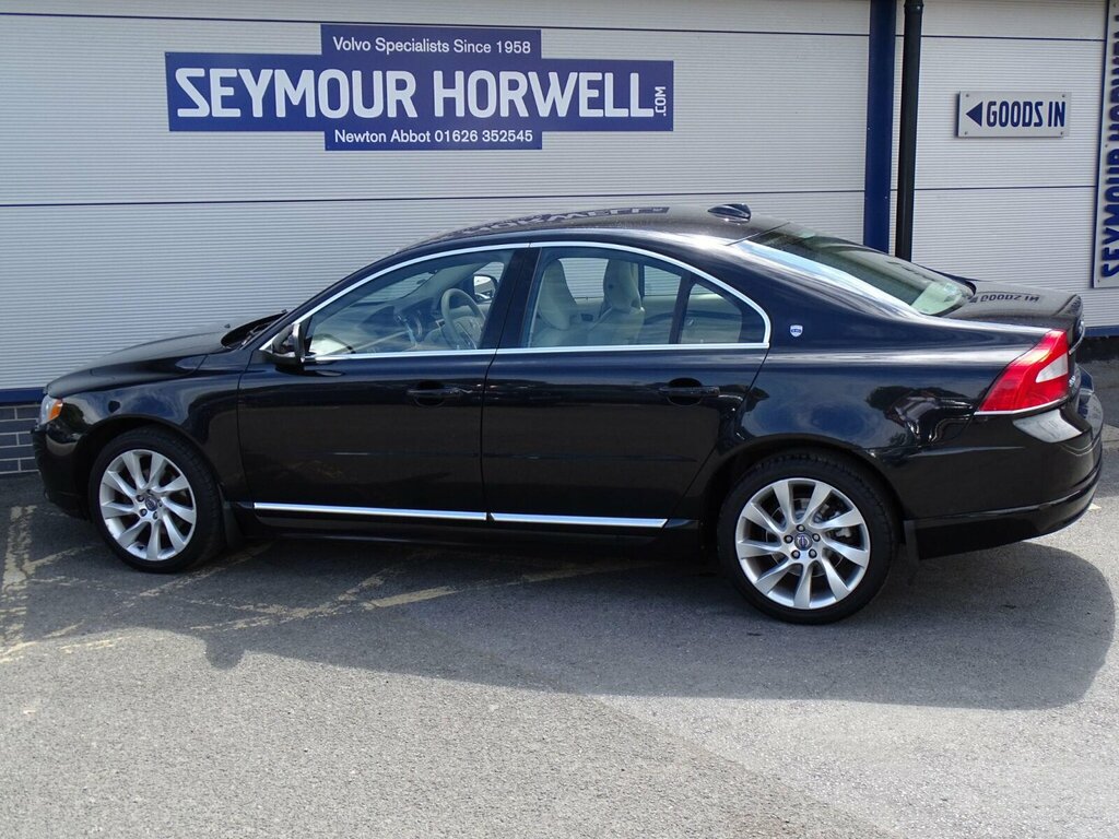 Volvo S80 2.4 D5 Executive 4-Door Saloon Blue #10