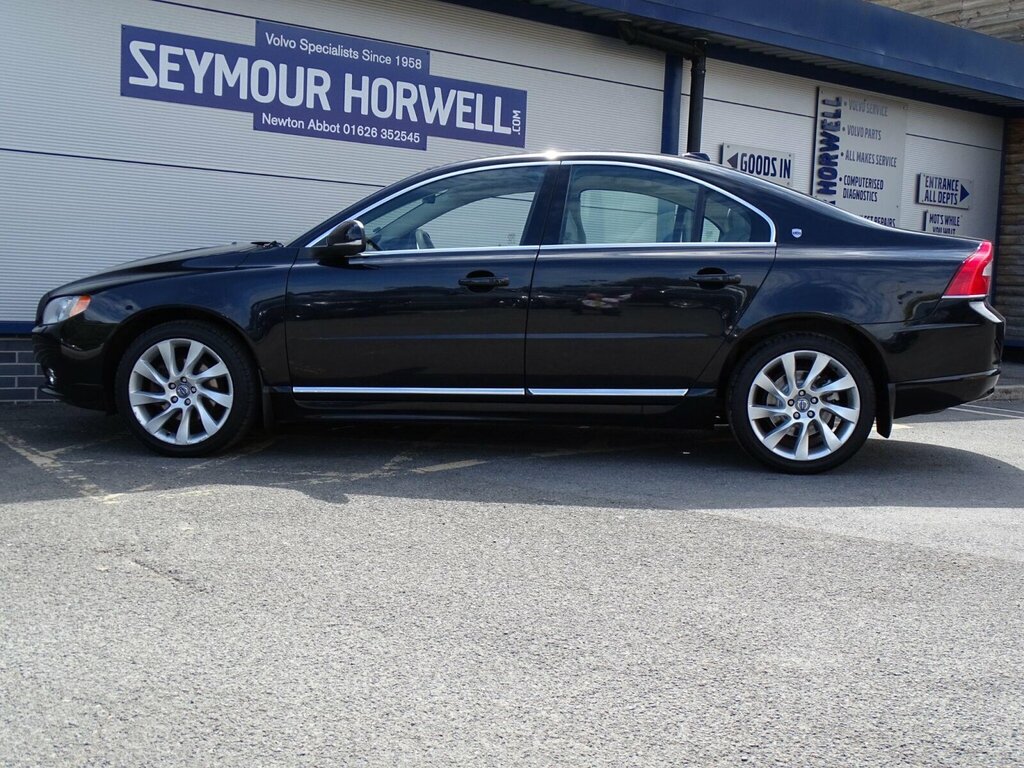 Volvo S80 2.4 D5 Executive 4-Door Saloon Blue #9