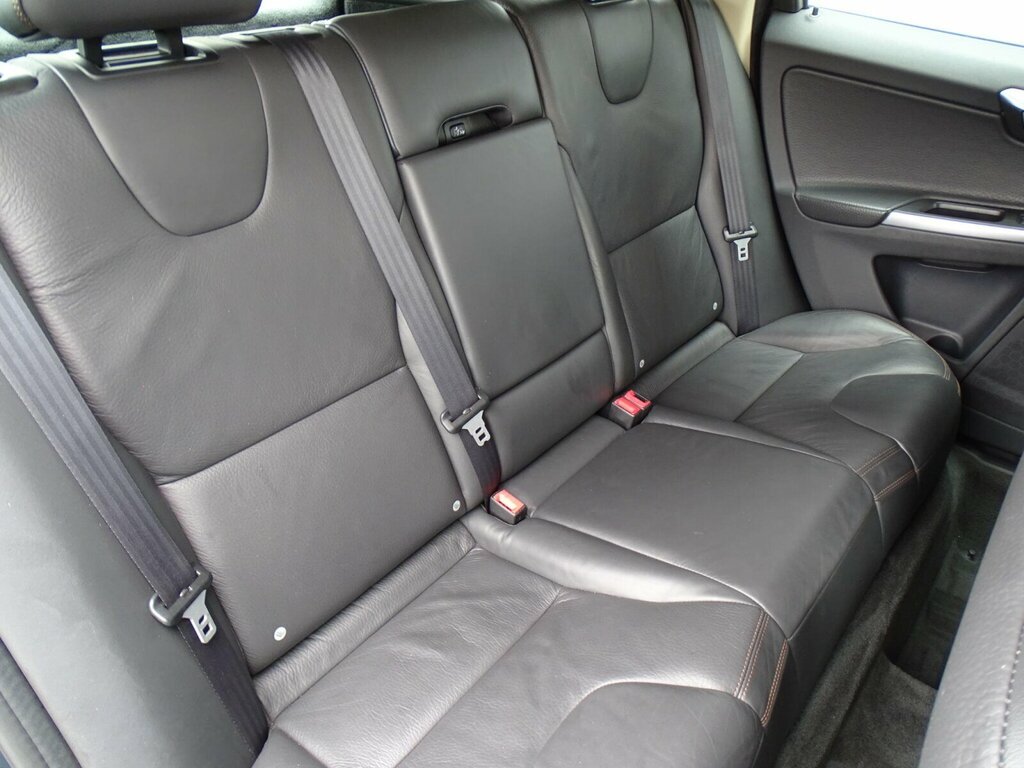 Volvo XC60 Xc60 Se Lux Awd D5 Brown #25