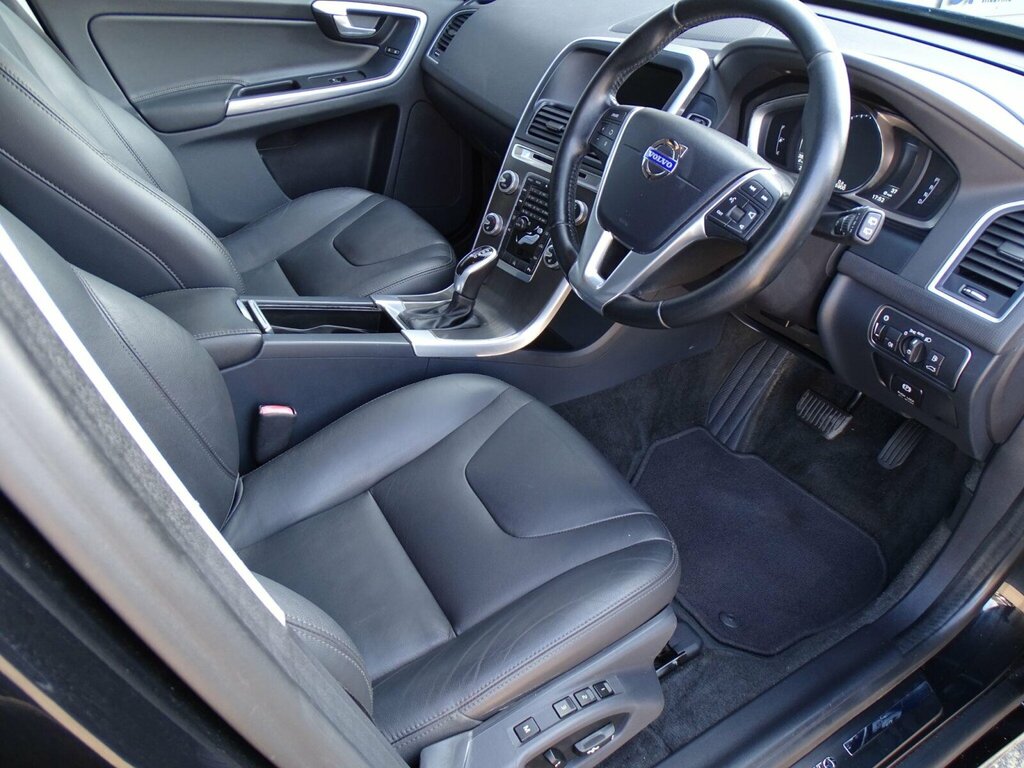Volvo XC60 Xc60 Se Luxury Nav D4 Silver #23