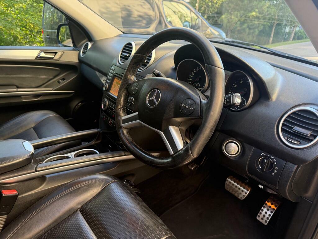 Mercedes-Benz M Class Ml 250 Bluetec 4Matic Off-road Vehicle Silver #18