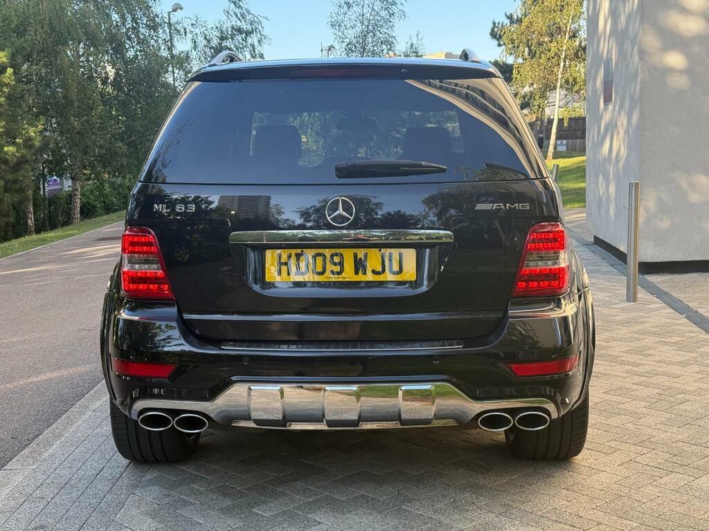 Mercedes-Benz M Class Ml 250 Bluetec 4Matic Off-road Vehicle Silver #11
