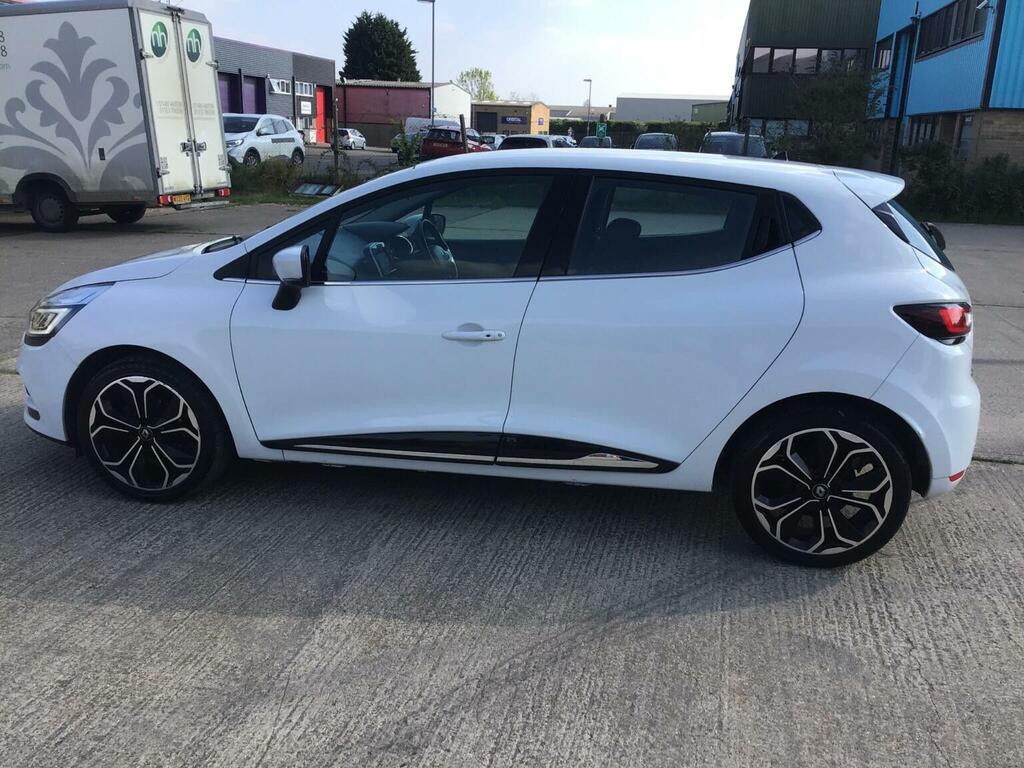 Renault Clio 1.2 16V Dynamique Nav Hatchback White #17