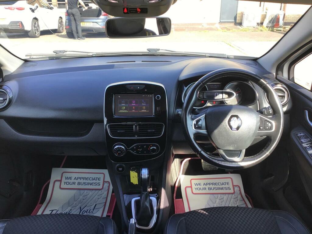 Renault Clio 1.2 16V Dynamique Nav Hatchback White #29