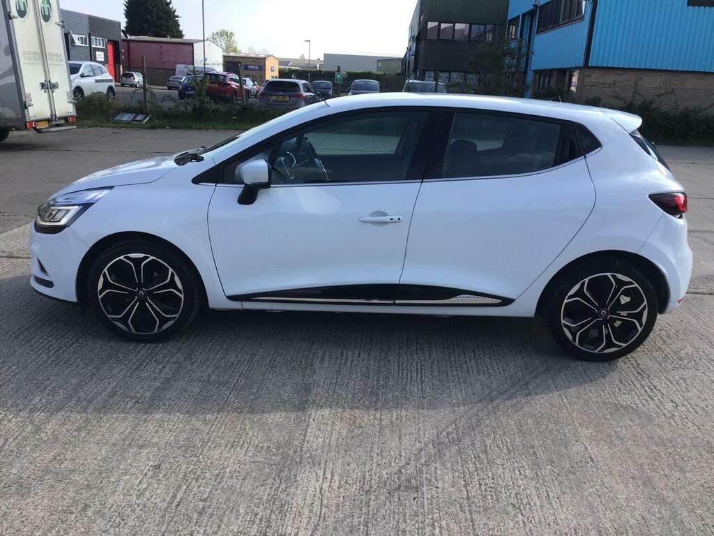 Renault Clio 1.2 16V Dynamique Nav Hatchback White #18