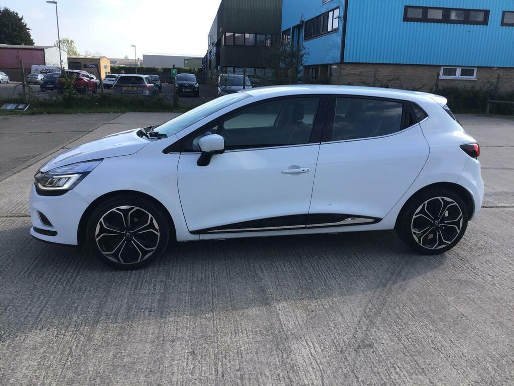 Renault Clio 1.2 16V Dynamique Nav Hatchback White #19
