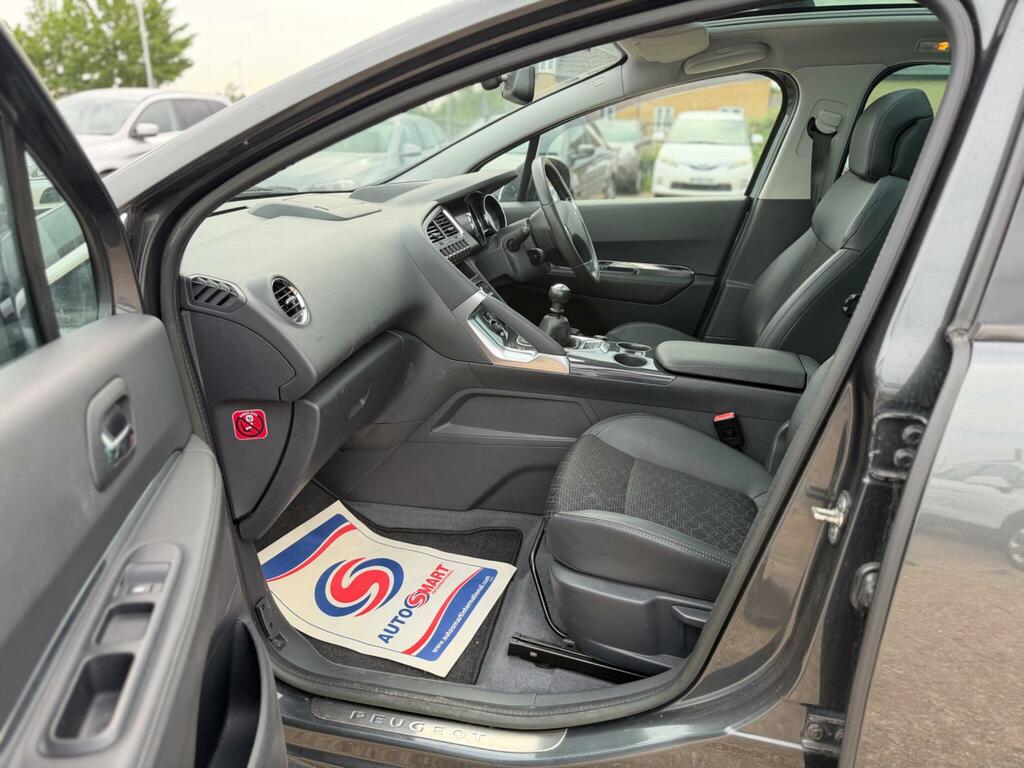 Peugeot 3008 Active Silver #45