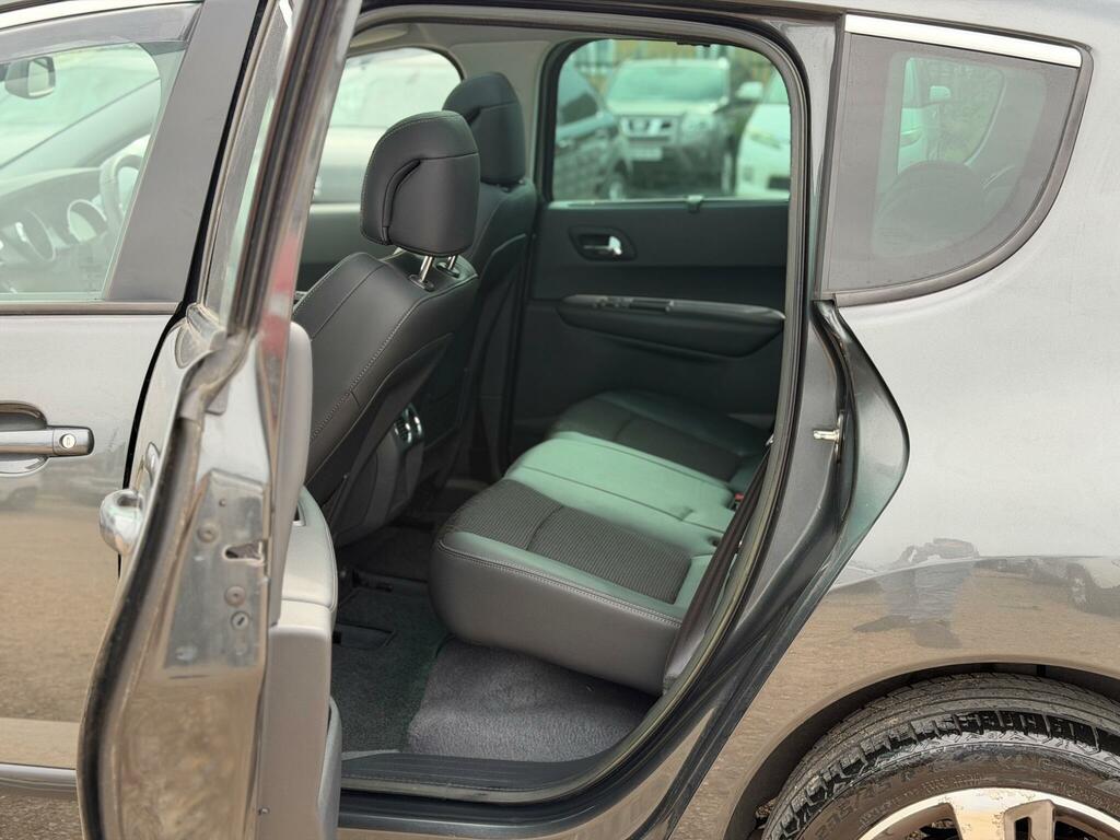 Peugeot 3008 Active Silver #30