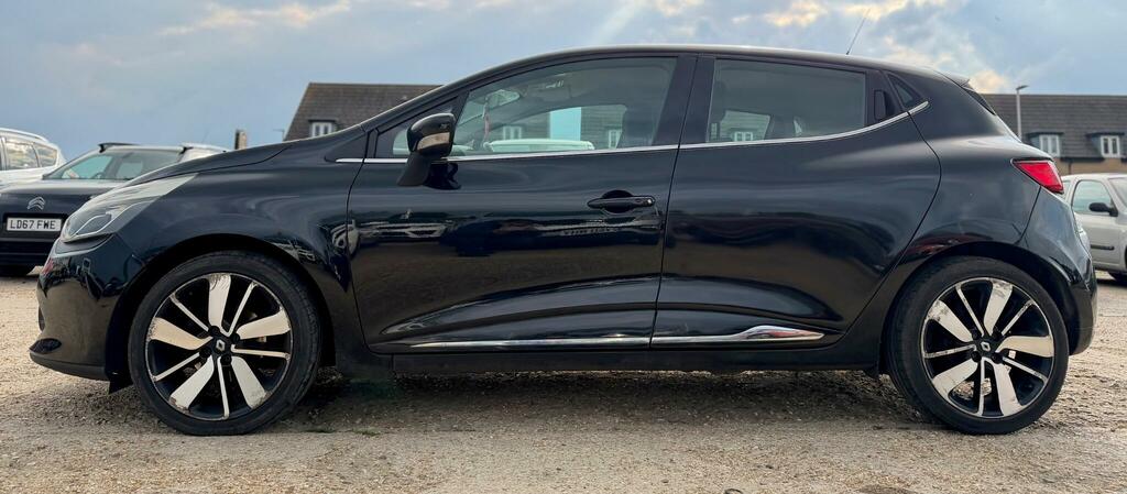 Renault Clio Clio Dynamique Medianav Black #27