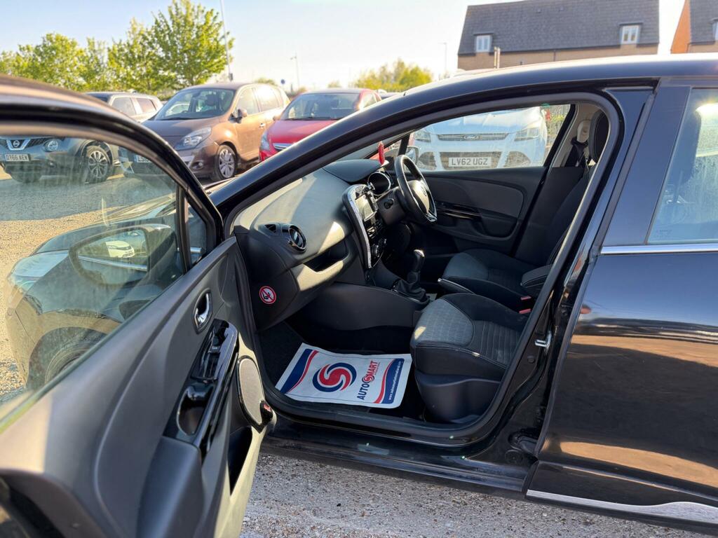 Renault Clio Clio Dynamique Medianav Black #70