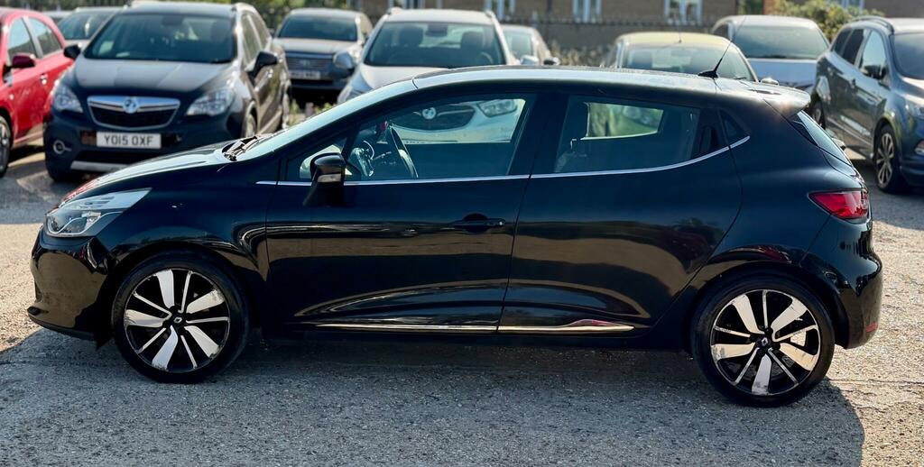 Renault Clio Clio Dynamique Medianav Black #25