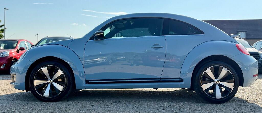 Volkswagen Beetle 2.0 Design Tdi 139 Bhp White #15