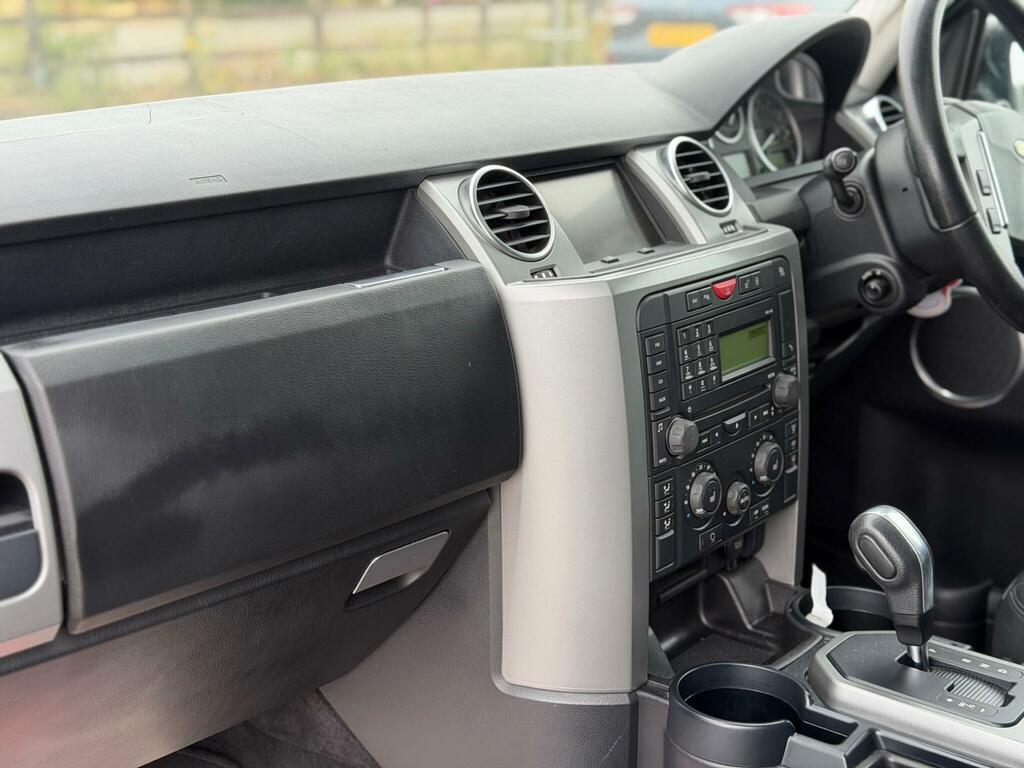 Land Rover Discovery 3 Gs Black #27
