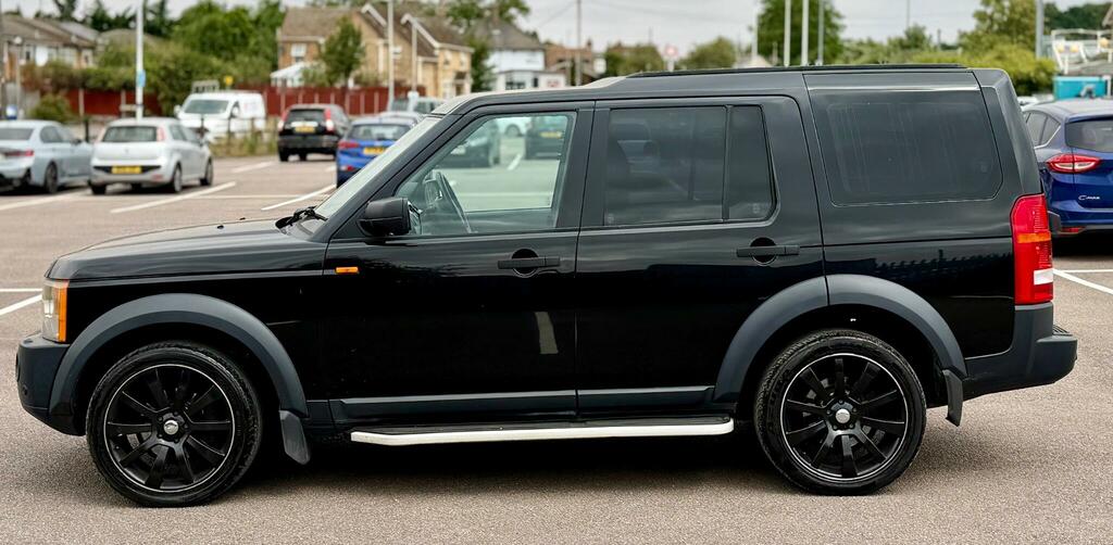 Land Rover Discovery 3 Gs Black #13