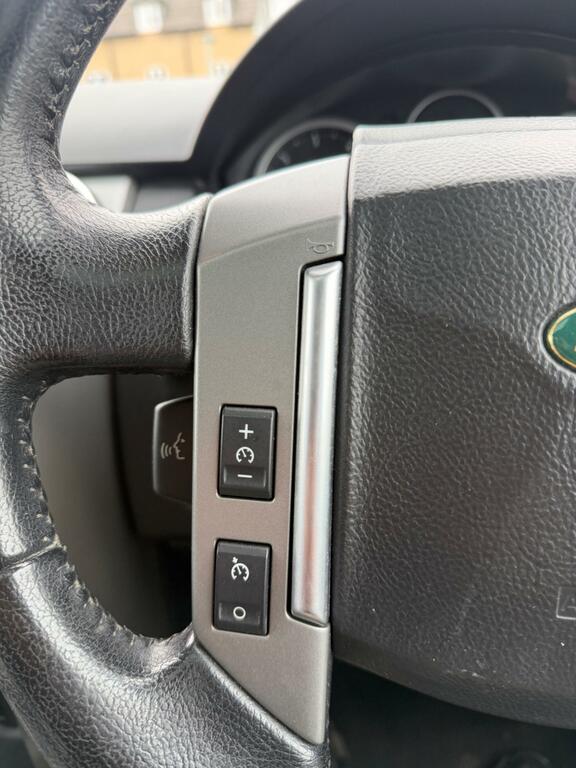 Land Rover Discovery 3 Gs Black #36