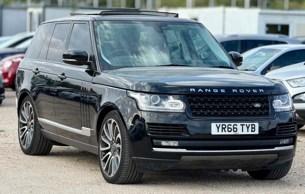 Land Rover Range Rover Vogue Black