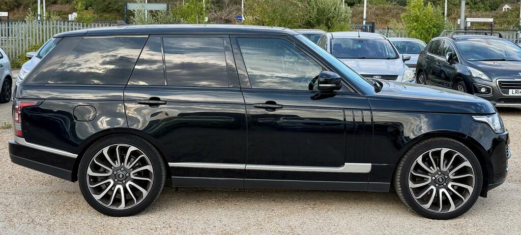 Land Rover Range Rover Autobiography Black #24
