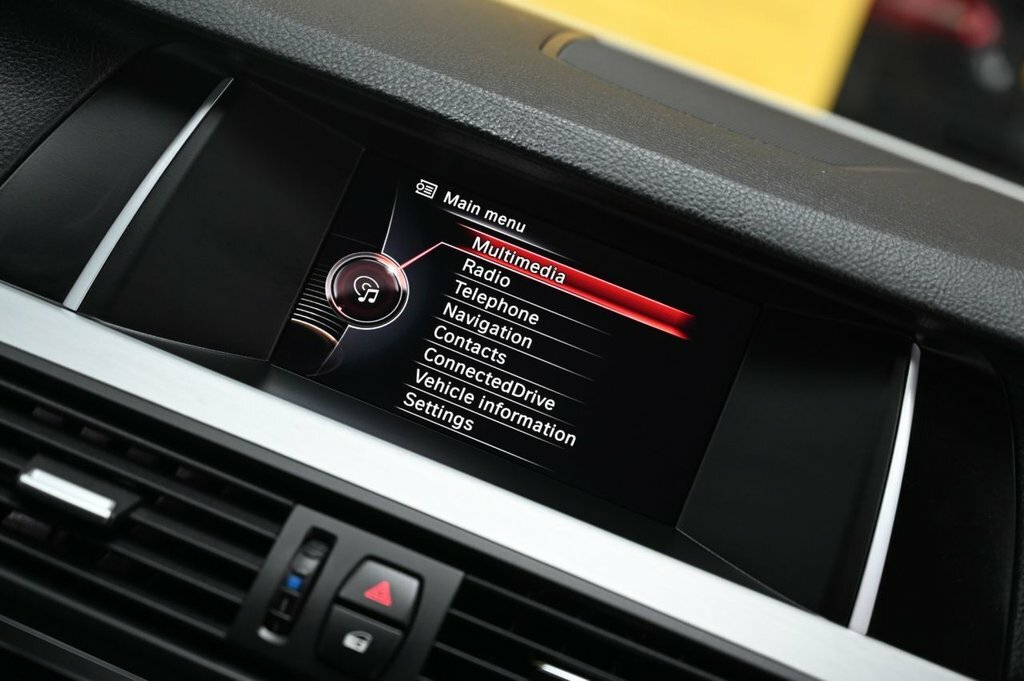 BMW 5 Series 2L M Sport White #3