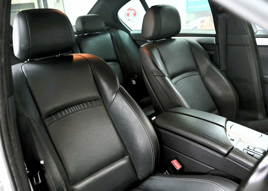 BMW 5 Series 2L M Sport White #2