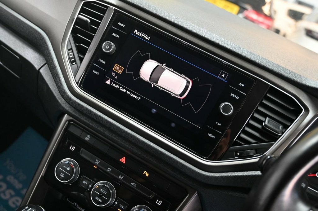 Volkswagen T-Roc 1L Design Silver #5