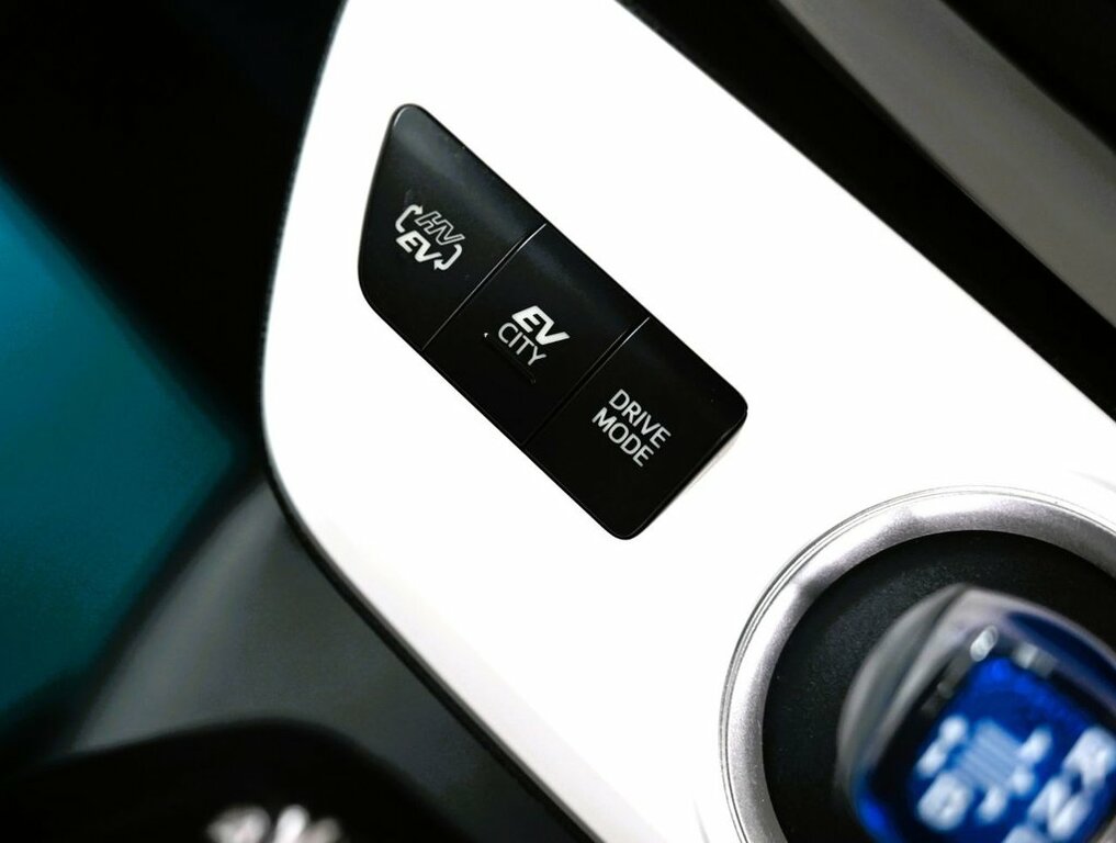Toyota Prius+ Excel Tss Silver #17