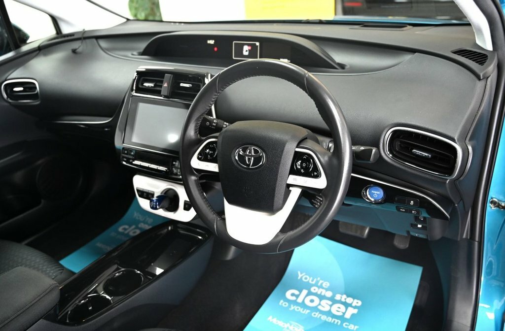 Toyota Prius+ Excel Tss Silver #20