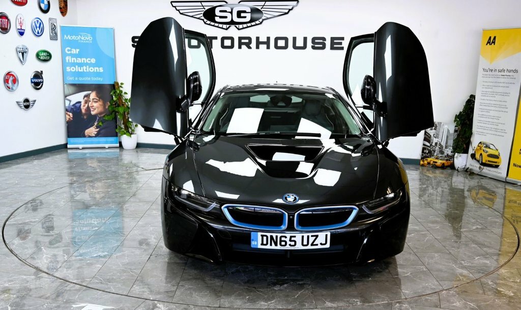 BMW i8 Coupe #6