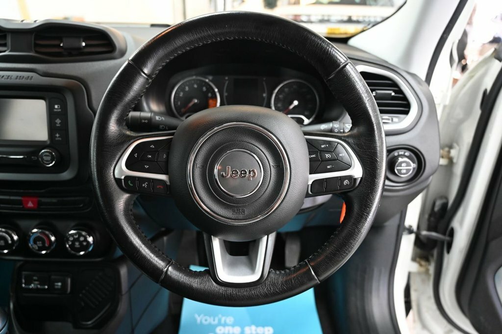 Jeep Renegade 1.4L Longitude White #6