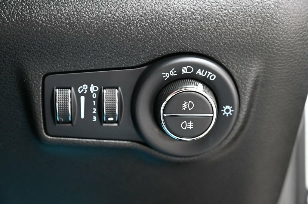 Jeep Compass 1.5 T4 E-torque Hybrid Limited Dct Blue #26